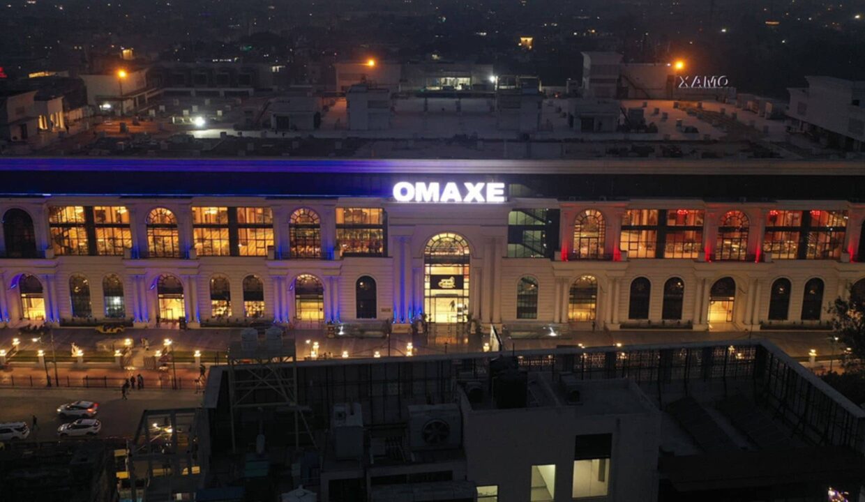 omaxe chowk chandni chowk delhi